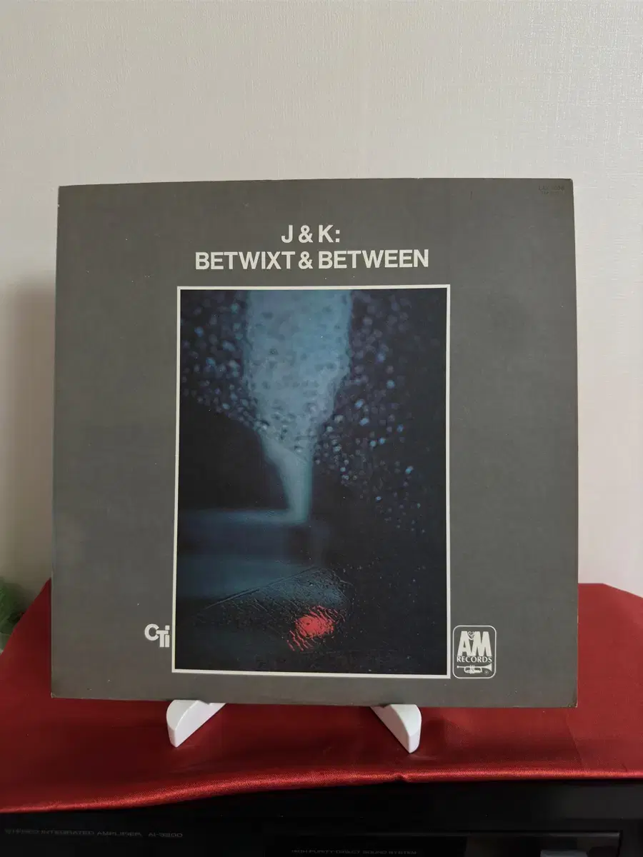 (재즈) J & K - Betwixt & Between(LP)